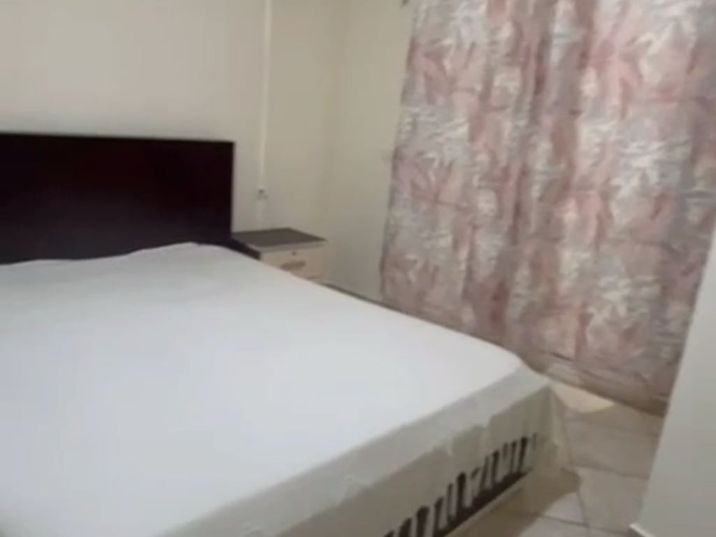 Apartament 1+1 per qira ne Astir, prane Granda Hotel