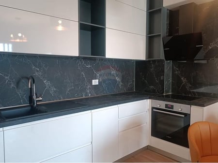 1+1 apartment for rent at Zogu i Zi!