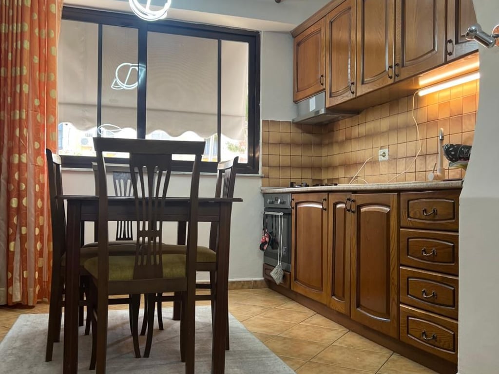 Apartment 2+1 for rent in Myslym Shyri.