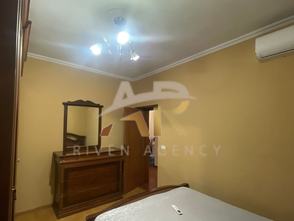 Jepet apartament me qera 2+1 te 21-Dhjetori