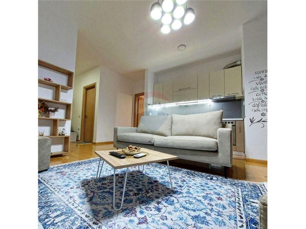 Apartament 2+1 me qira ne zonen e Selvise