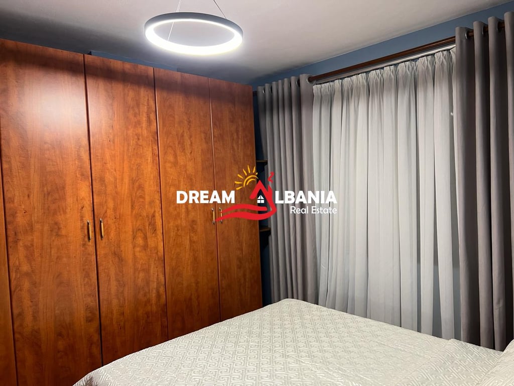 Appartamento 2+1 in affitto in via 5 Maji, vicino al Concord Center a Tirana (ID 42214715)