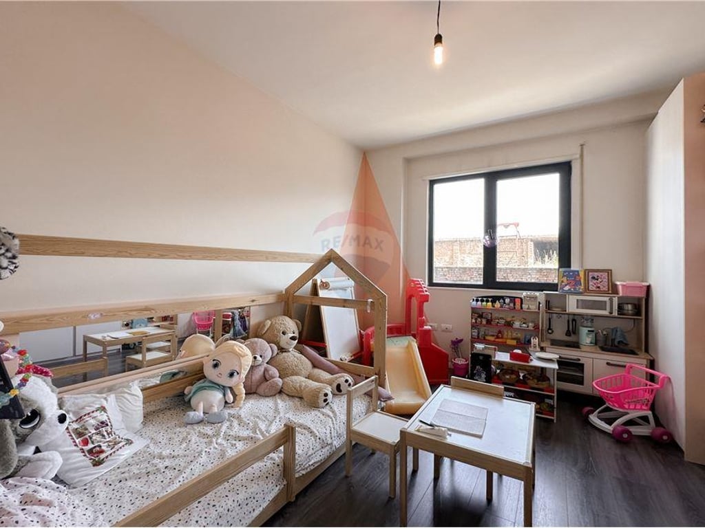 APARTAMENT 2+1 PER SHITJE PERBALL EUROPIANIT