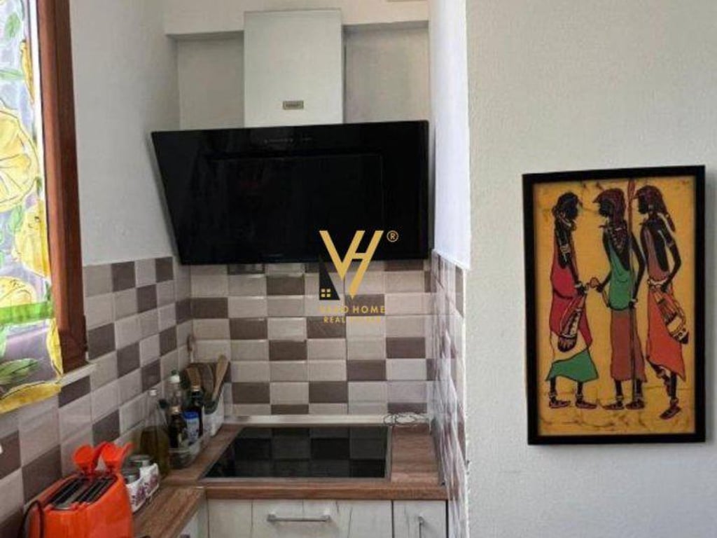 VENDESI APPARTAMENTO 3+1+2 IN VIA KAVAJES 200.000 EURO