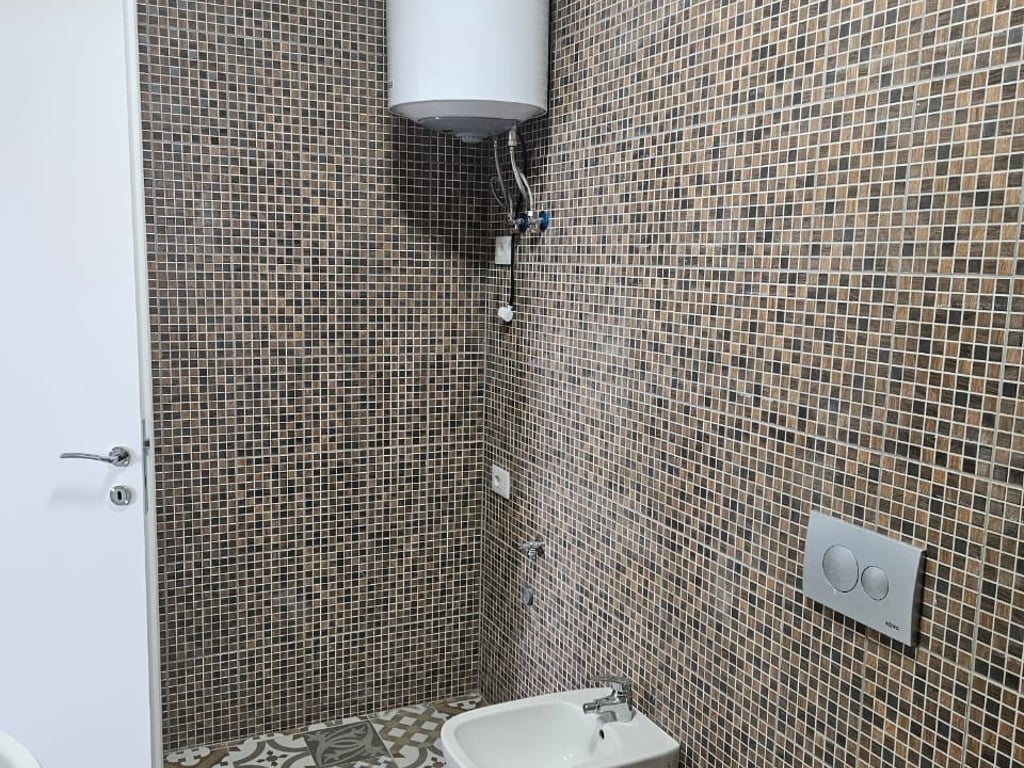 1+1 apartment for rent in Golden Park.