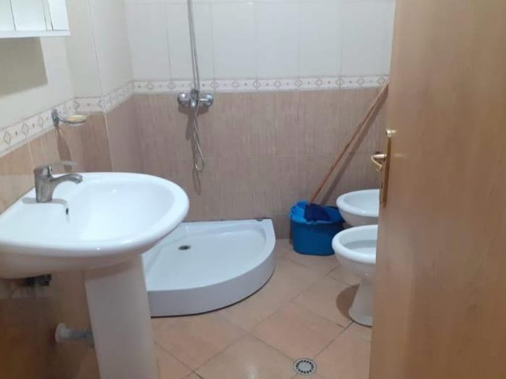 APARTAMENT ME QERA 1+1