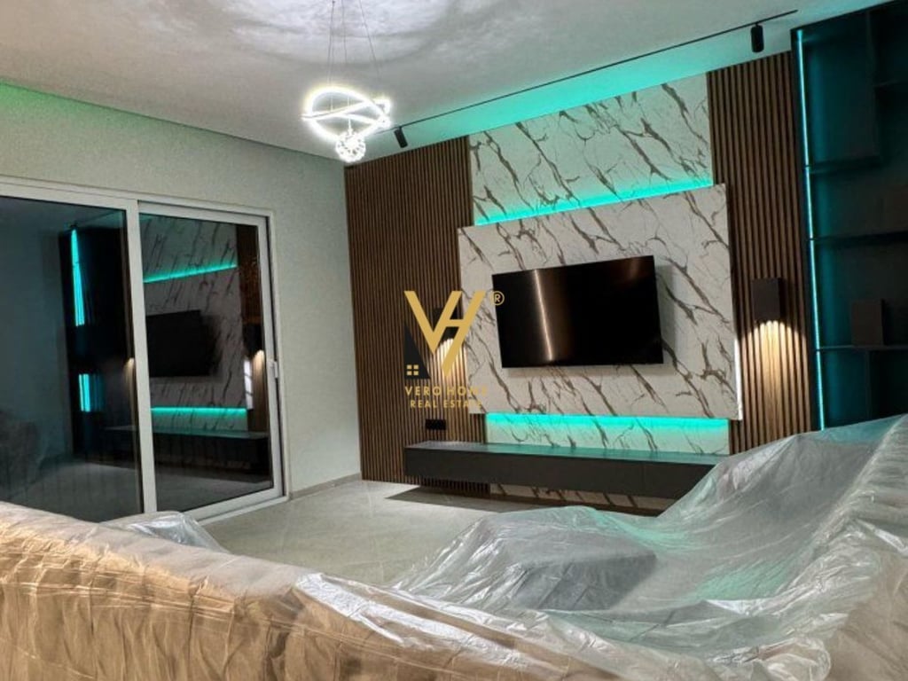 JEPET VILE ELITARE ME QERA TE TEG 1.500 EURO