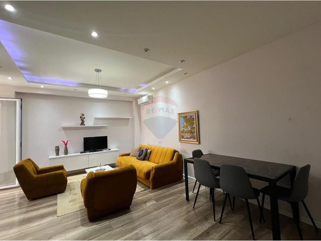 Apartament 2+1 Per Qira Tek Eleonora!