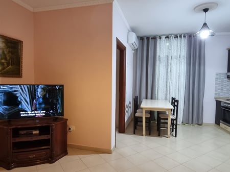 APARTAMENT ME QERA 1+1
