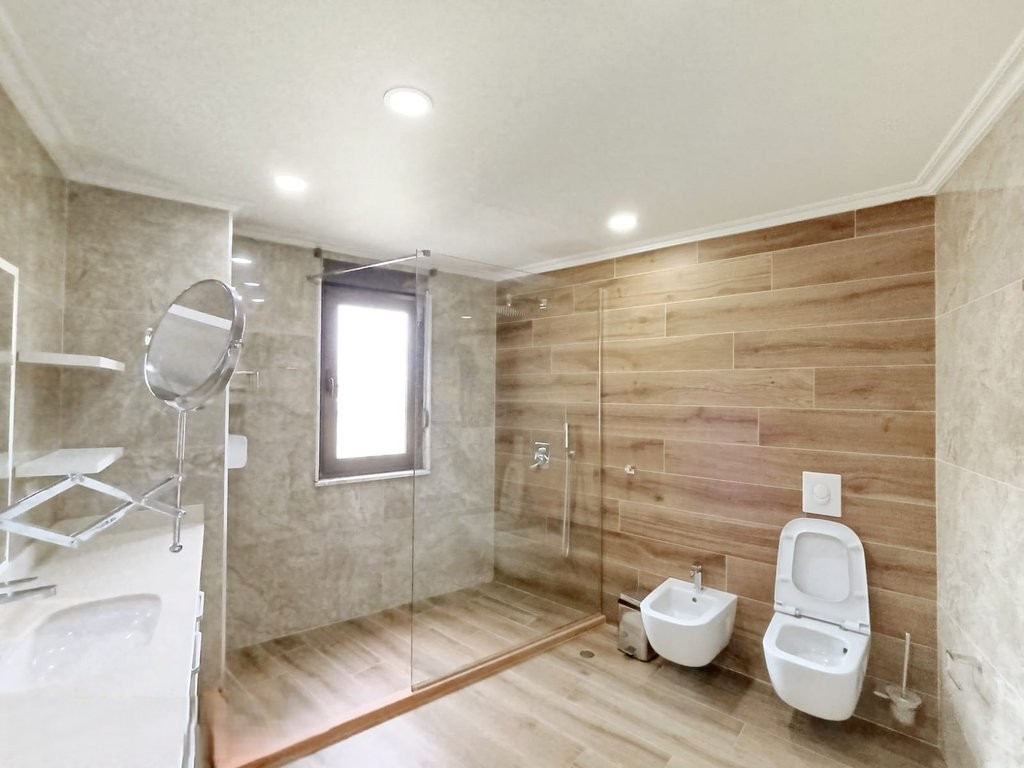 Appartamento 2+1+2 IN AFFITTO IN CENTRO! 1.500 € /Mese