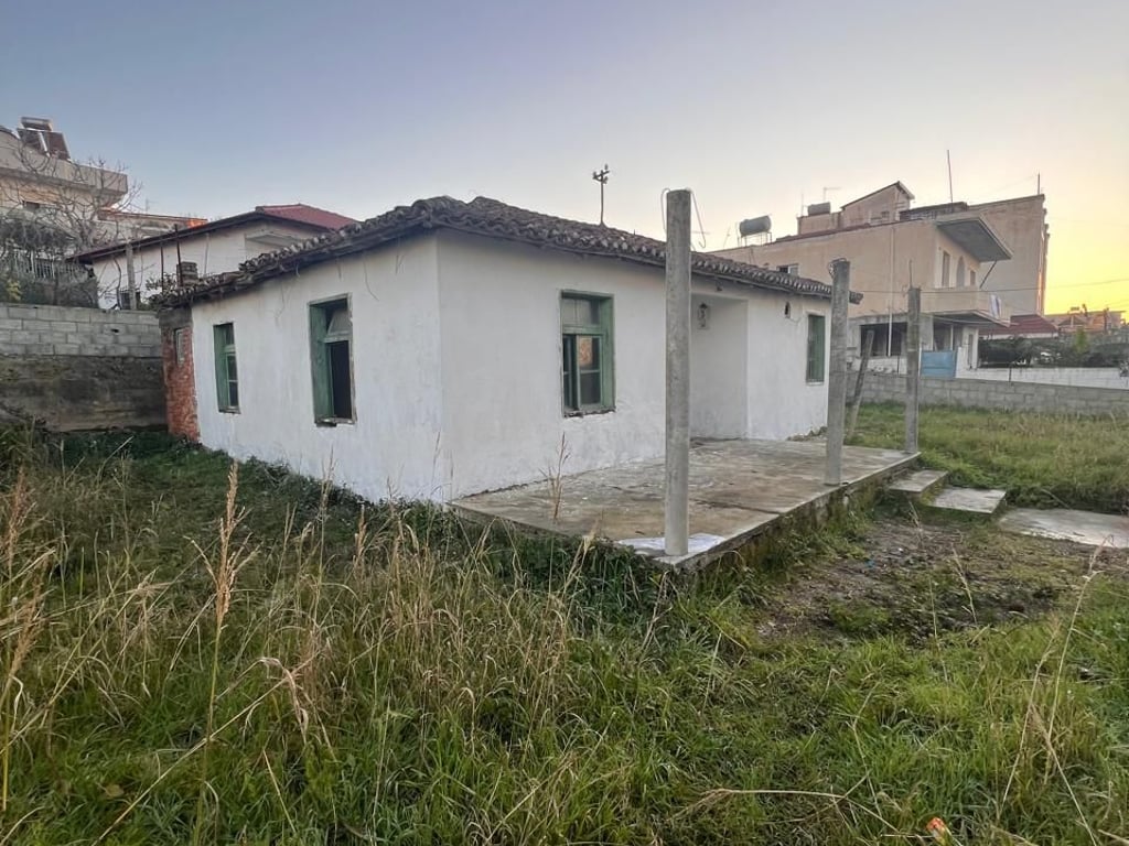PRIVATE HOUSE FOR SALE IN SHKALLNUR DURRES
