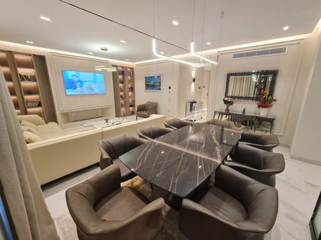 🌟 APARTAMENT LUKSOZ ME TEKNOLOGJI SMART DHE PAMJE PANORAMIKE NË KOMUNËN E PARISIT! 🌃 | ULTRA-MODERN SMART HOME WITH PANORAMIC VIEWS IN KOMUNA E PARISIT!