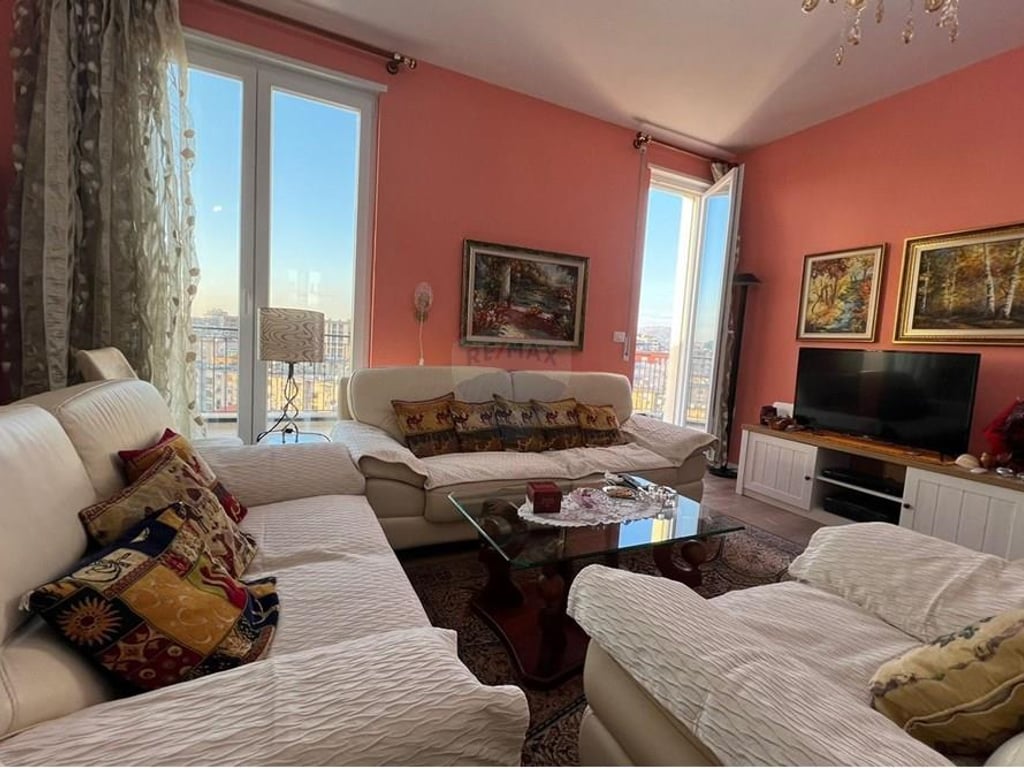 Appartamento 1+1 in Affitto, Scuola di Balletto