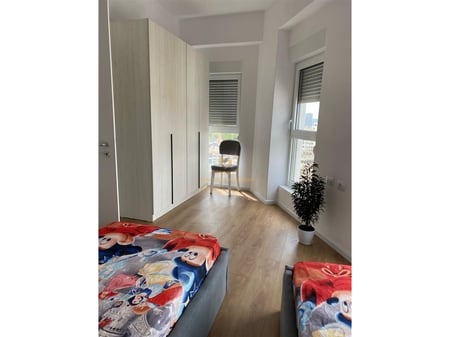 A 2+1 apartment with parking is available at the Kaimi residence.