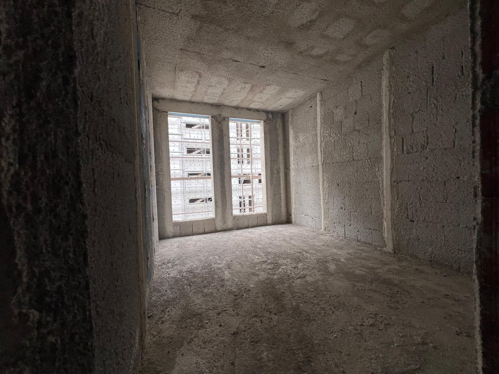 Shitet apartament 2+1+2 Tek Univers City 