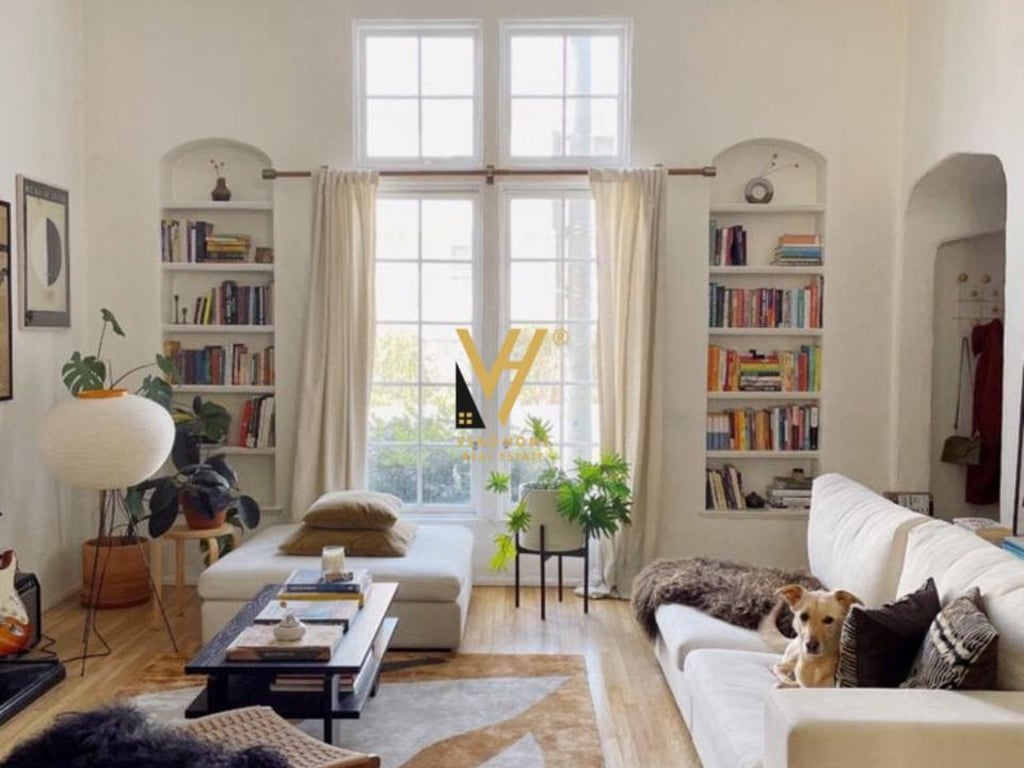 2+1+Balcony Apartment for Rent on the New Boulevard 55,000 Lek