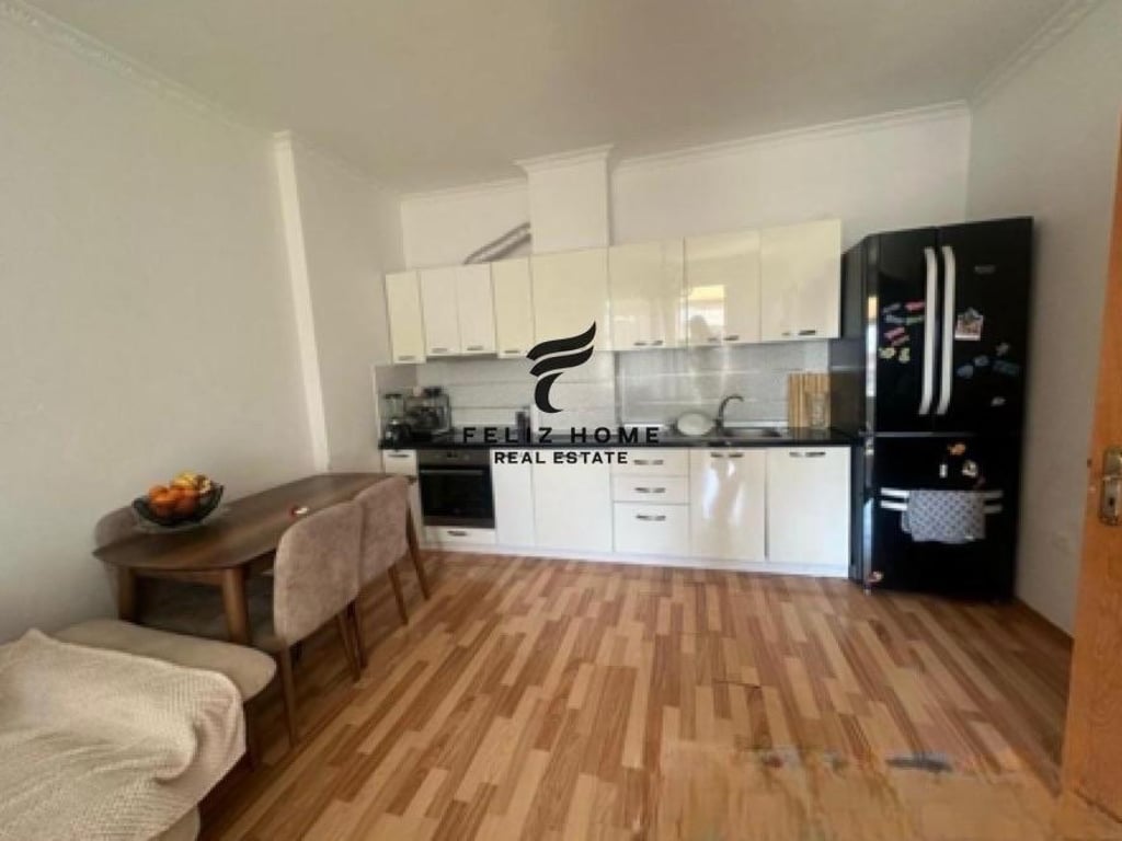 APARTAMENT ME QERA 2+1 ASTIR 500 EURO