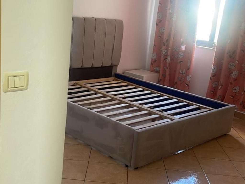 A 1+1 apartment is available on Barrikadave Street.