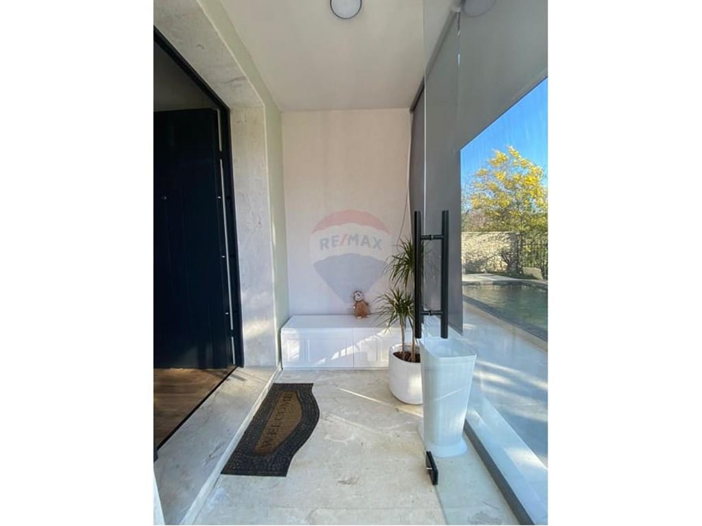 Villa - For Rent - Baldushk