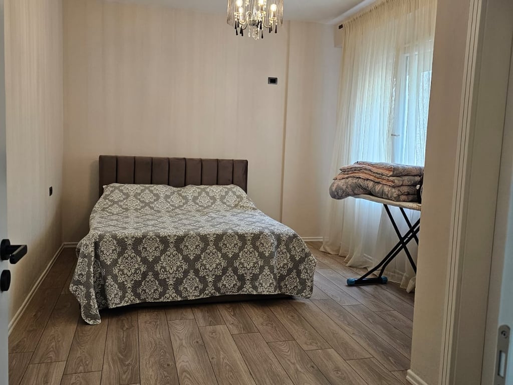 Apartment 2+1+2 per Qira!!