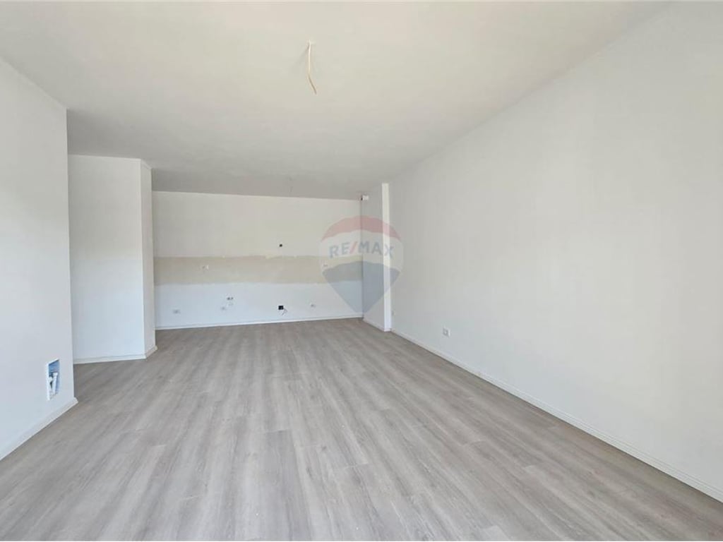 Apartament 2+1 per shitje tek Kodra e Diellit!