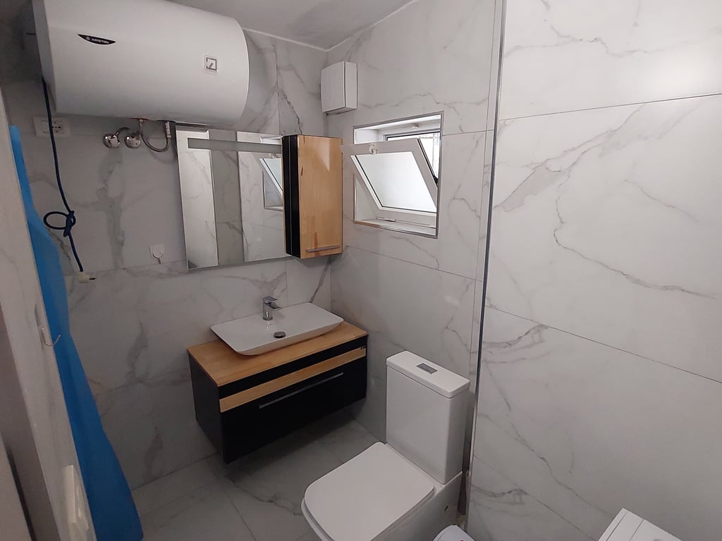 Apartment 1+1 for rent in Myslym Shyri!