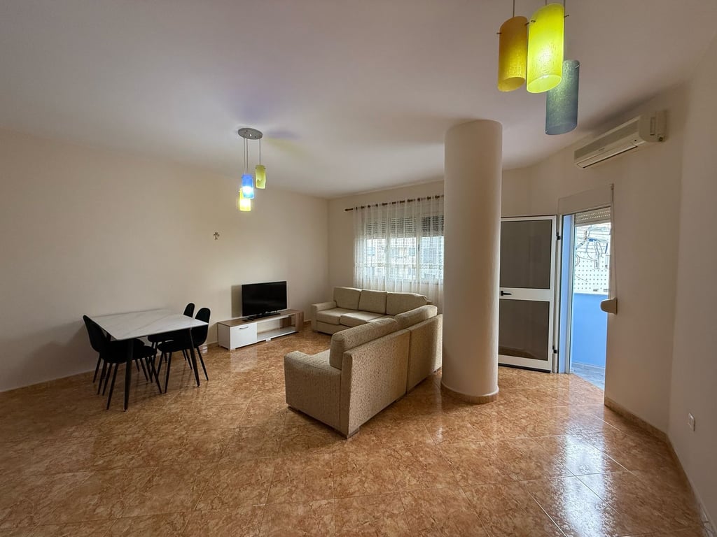 AFFITTASI APPARTAMENTO 2+1+2 CON VISTA MARE - VIA DEL PORTO!!