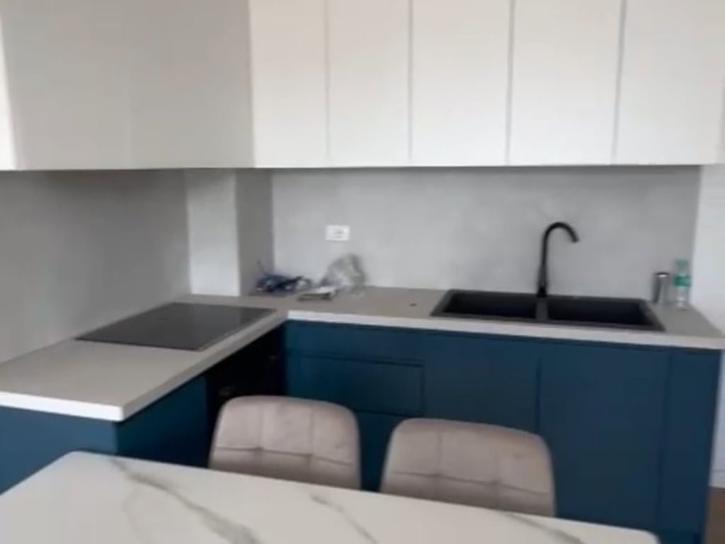 JEPET ME QIRA APARTAMENT 3+1 ,FUSHA E AVIACIONIT, TIRANË
