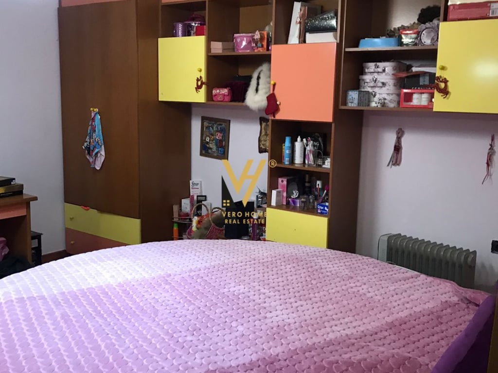 JEPET APARTAMENT 3+1+BLK ME QERA TE KOMUNA E PARISIT 650 EURO