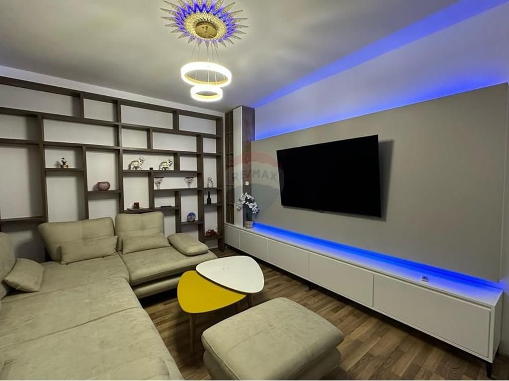 Kopshti Botanik - Kopshti Botanik, Tiranë..