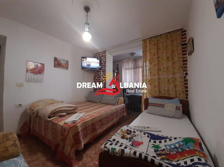 Jepet me qera apartament 1+1 prane Pediatrise, Rr. KONGRESI I MANASTIRIT (ID 4219408)