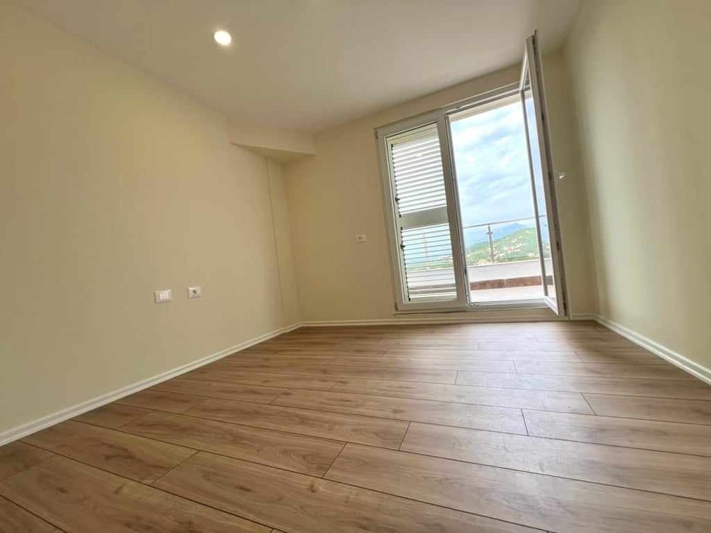 DUPLEX FOR SALE - FRESH