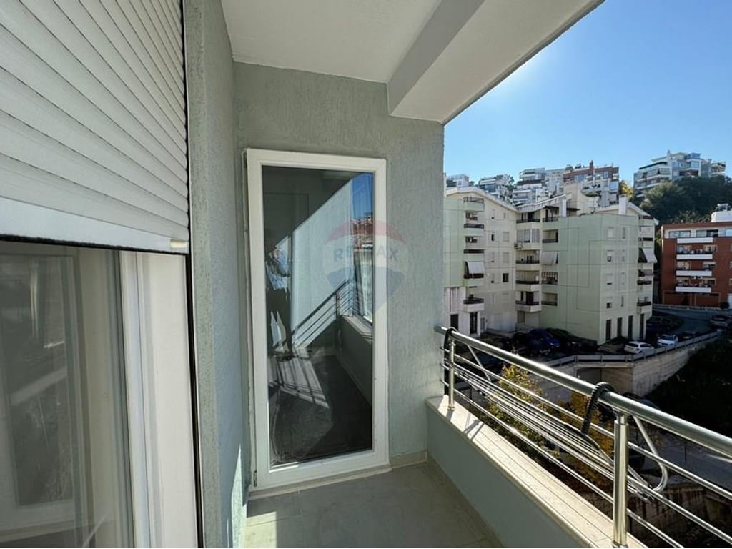 Appartamento 1+1 in Vendita vicino al Giardino Zoologico!