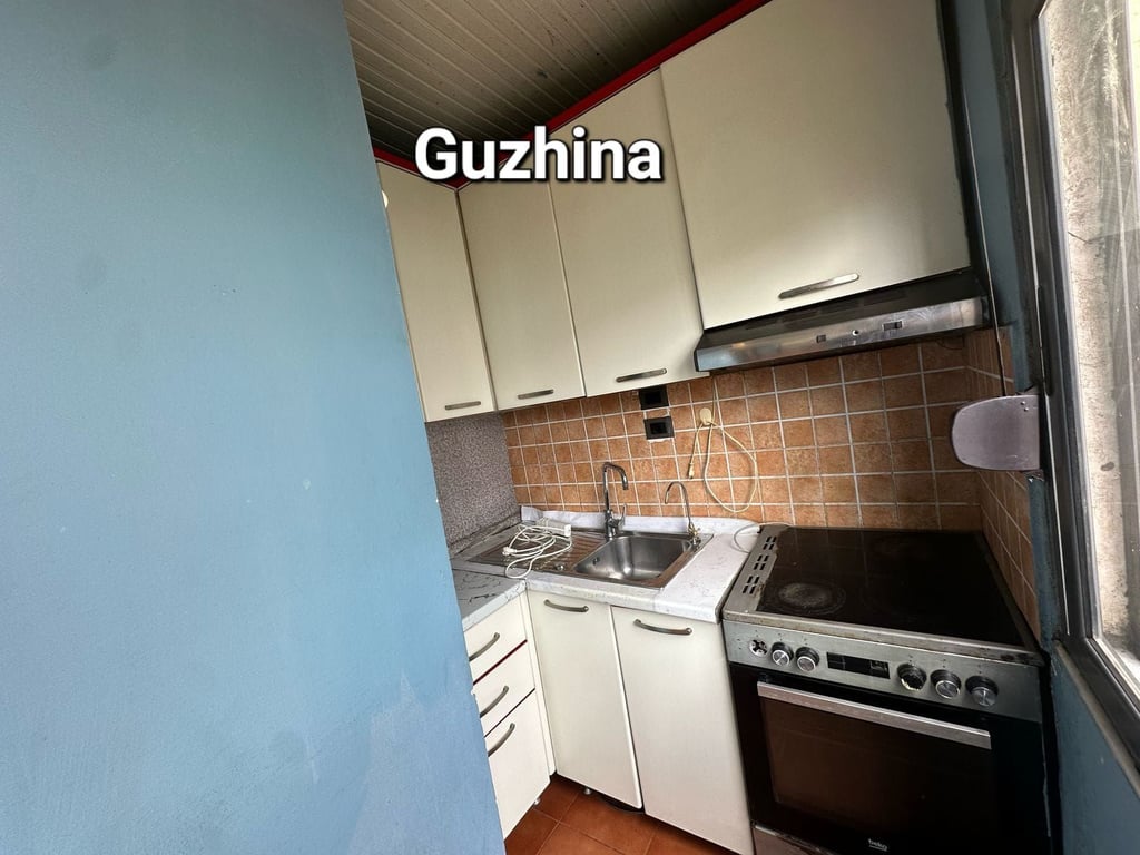 Apartment 2+1 for rent near the former Durresi restaurant, 500 euros.