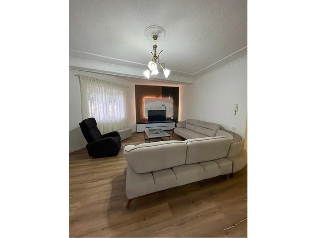 APPARTAMENTO 2+1 IN AFFITTO IN VIA ELBASAN