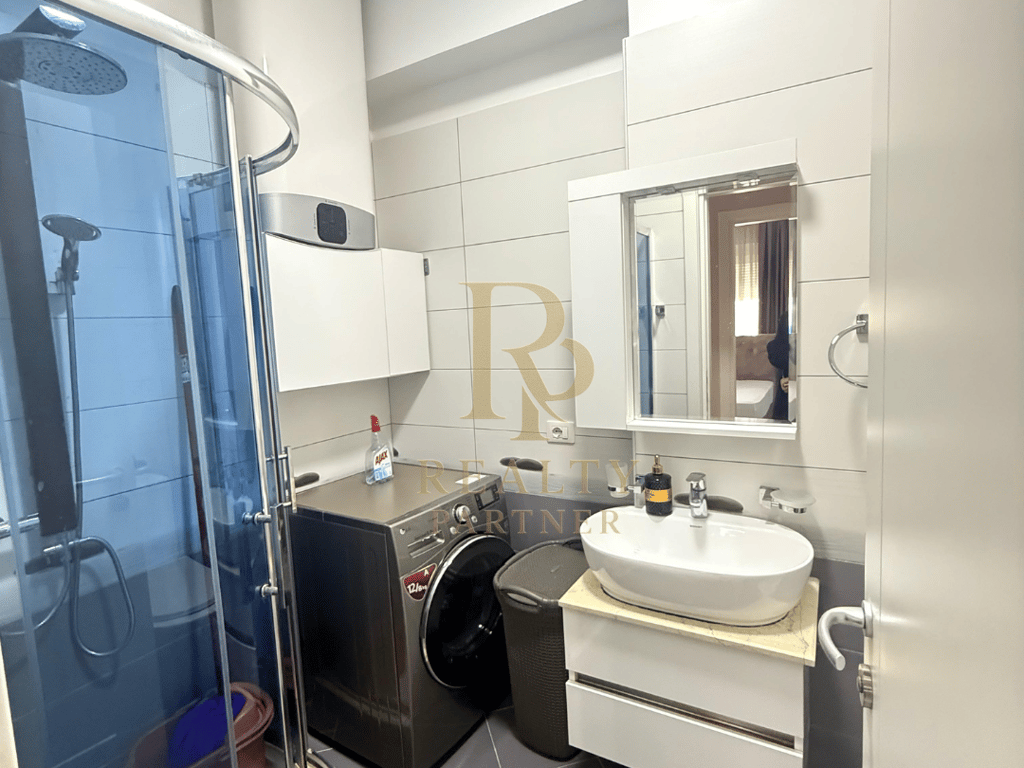 🔑Apartament 3+1 me Qira ,Kompleksi FZ (Liqeni i Thatë)