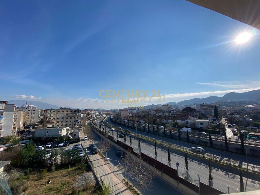 VENDITA APPARTAMENTO 2+1+2 VICINO ALLA STRADA IRFAN TOMINI