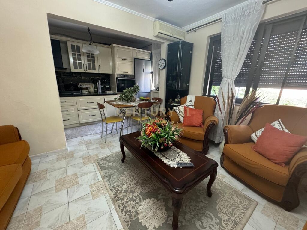 JEPET ME QIRA APARTAMENT 2+1 PRANE KAZAZIT!