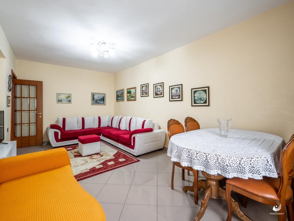 APARTMENT 1+1 FOR RENT MYSLYM SHYRI, TIRANA.