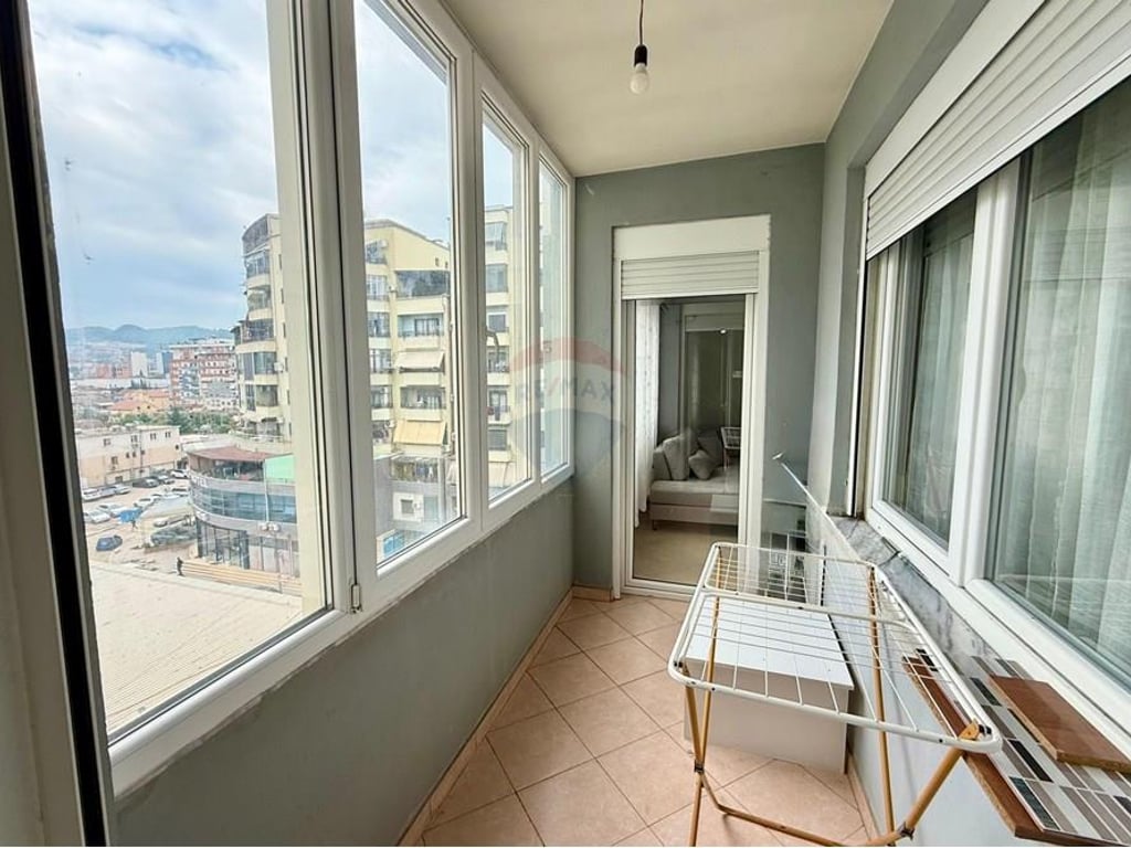 APARTAMENT 2+1+2 ME QIRA NE ASTIR