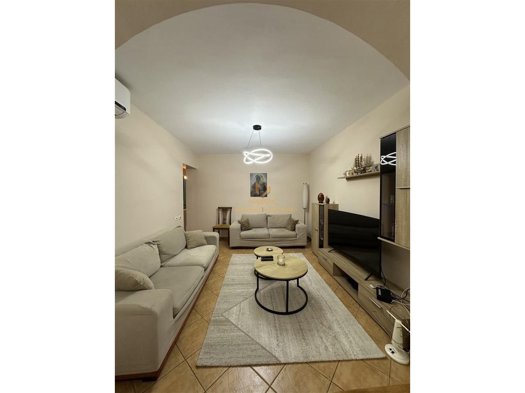 A 2+1 apartment is available for rent in Myslym Shyr.
