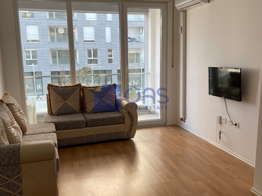 A 1+1 apartment is for rent with parking space in Don Bosko for 500 euros.