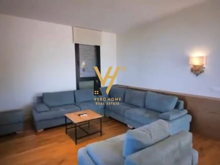 VENDESI TERRENO + VILLA A DUE PIANI NELLA ZONA DI KODRA KUQE, PASKUQAN 1.200.000 EURO