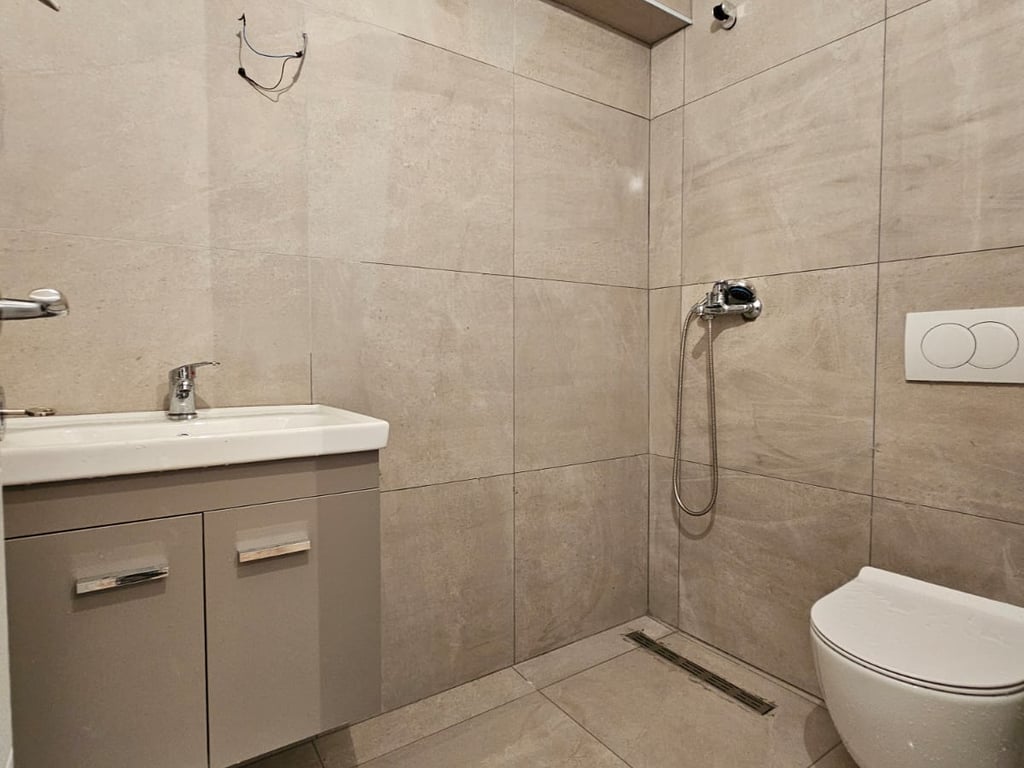 APARTMENT FOR SALE: 1+1 📍Mozaiku i Tiranes || Kt.5 - Sp.45m² - 100% New✨