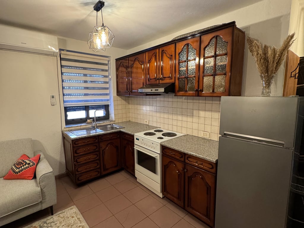 2+1, furnished, on Durres Street, 600 euros