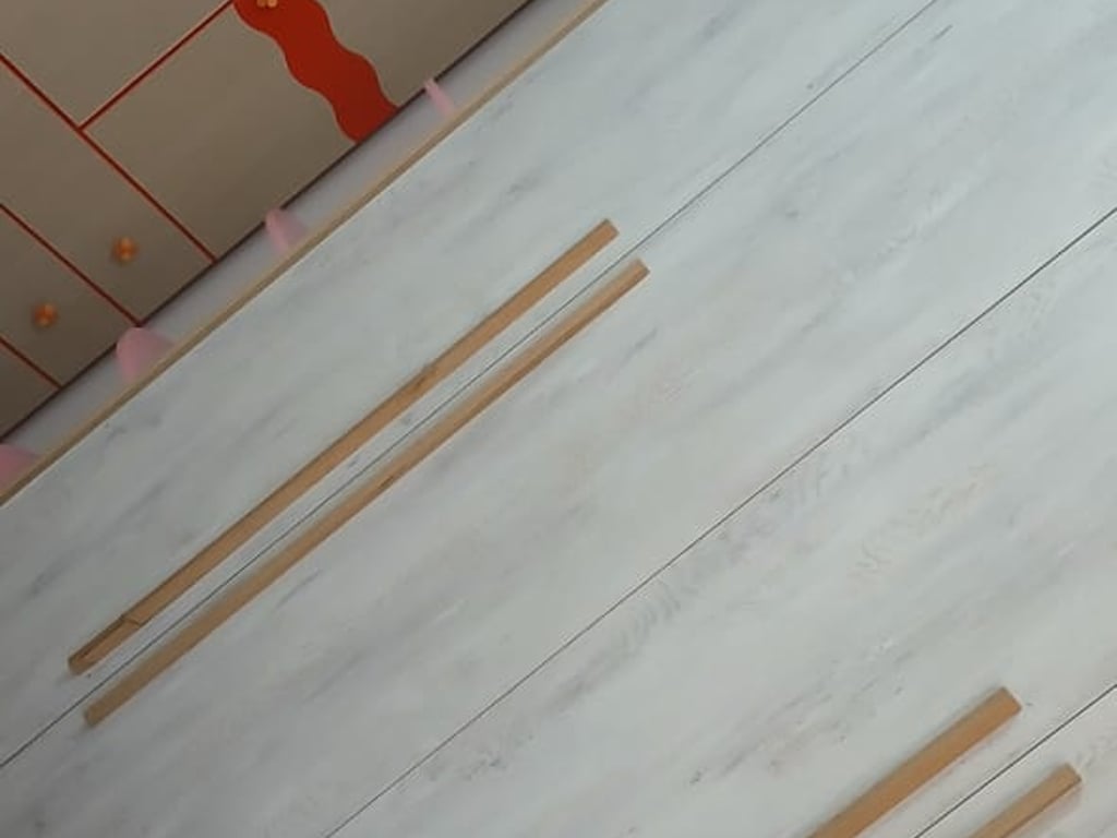 1+1 per qira afer 21 Dhjetorit, Kompleksi Star