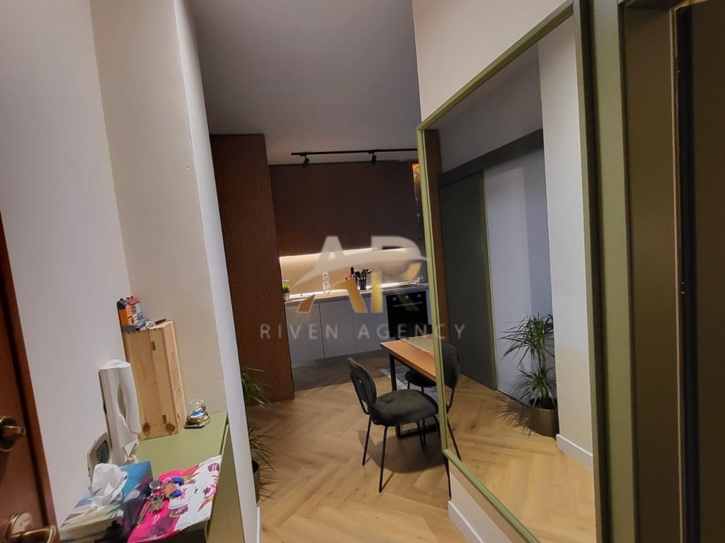 JEPET ME QERA APARTAMENT 1+1 PRANE ITS OK LOUNGE, RRUGA MIHAL GRAMENO