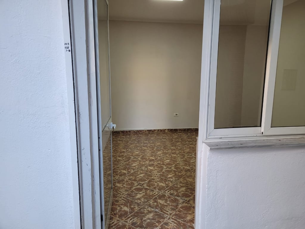 Jepet me qera ambient biznesi te Rr. E Elbasanit