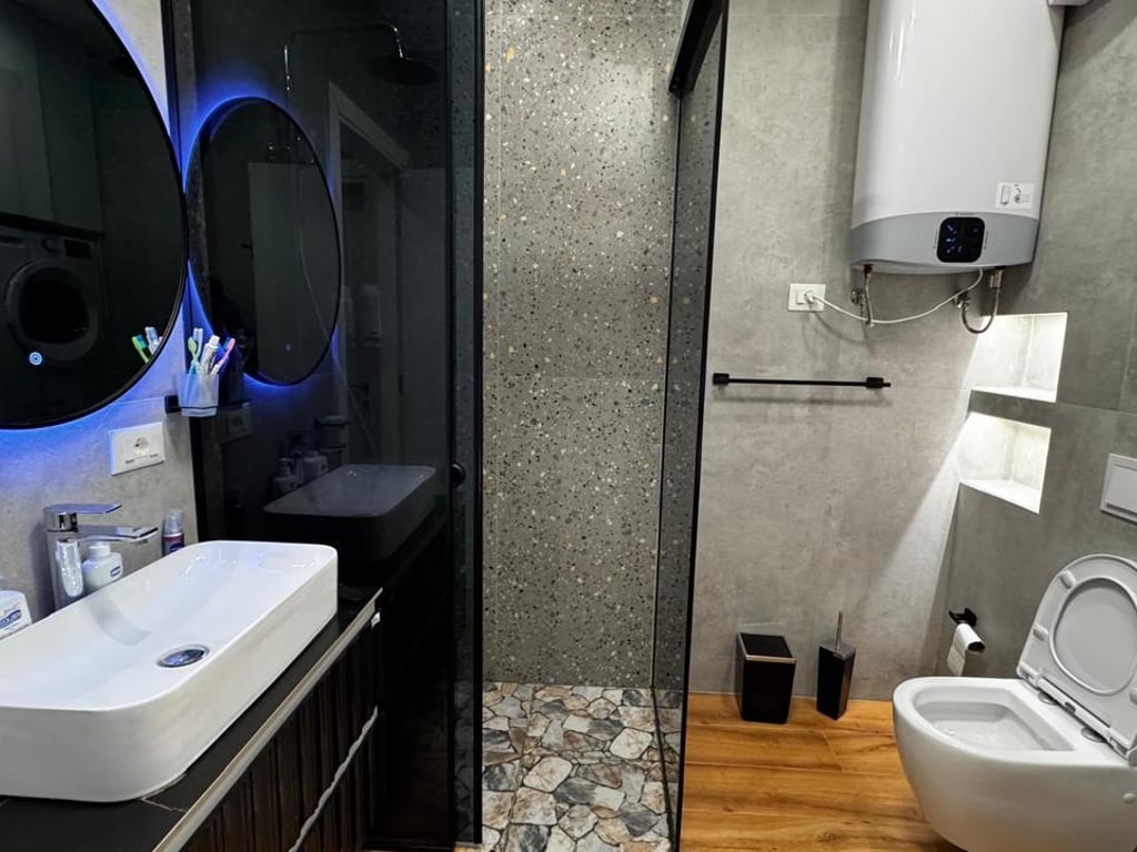 A 2+1 apartment is for rent at the former Aviation Field for 750 euros.