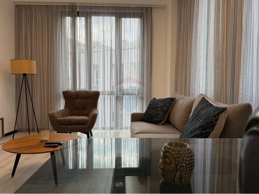 Apartament 2+1+post parkimi me qira Rr.Elbasanit